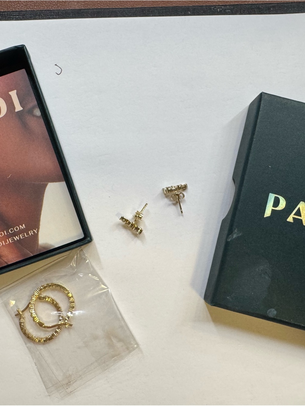 Accessories - Earrings